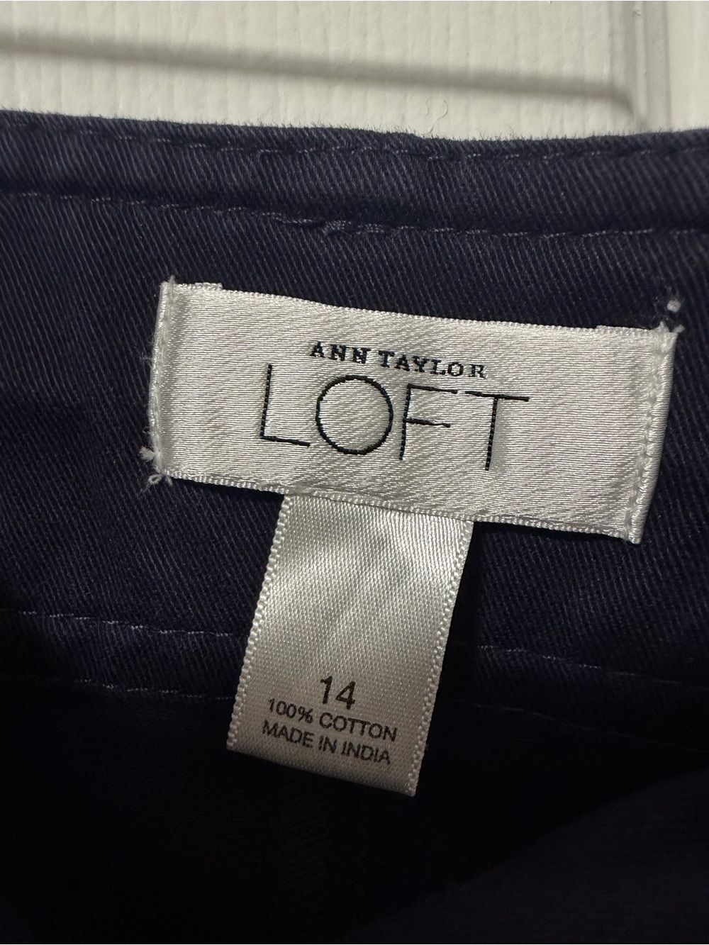 Ann Taylor LOFT Navy Cotton Nautical Rope Drawstring Shorts Size 14 - Picture 2 of 10